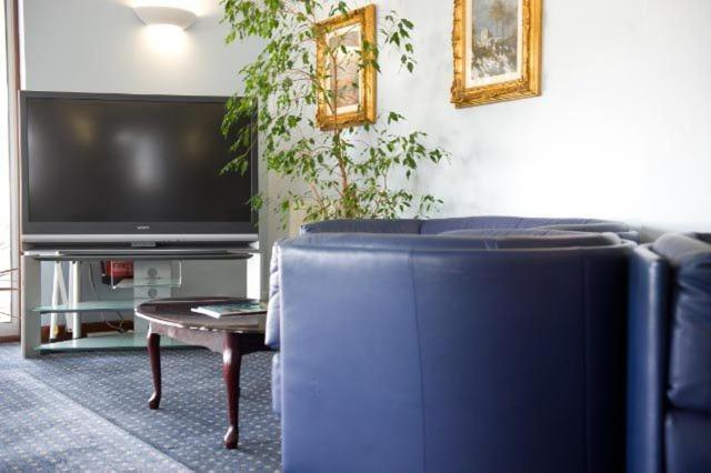 Talana Hotel Ст. Хейлир Джерси Экстерьер фото